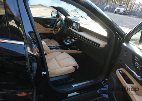 2022 Lincoln Corsair Grand Touring z USA, uszkodzony, nr VIN 5LMTJ5DZ1NUL02017